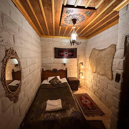 Palace Cave 2* Γκόρεμε