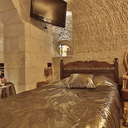 Szálloda Palace Cave