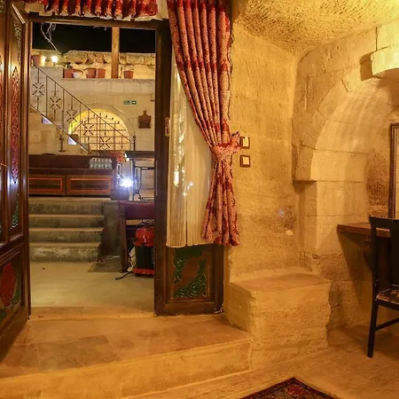 فندق Palace Cave غوريمِيه