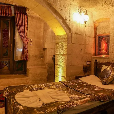 Palace Cave فندق 2*