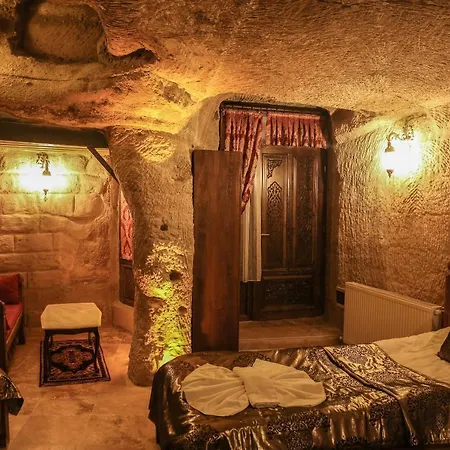 Szálloda Palace Cave 2*