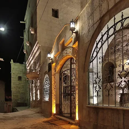 Hotel Palace Cave