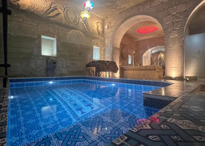 Palace Cave Hotel 2*