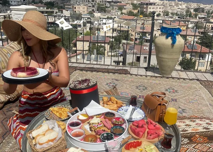 Palace Cave Ξενοδοχείο 2*