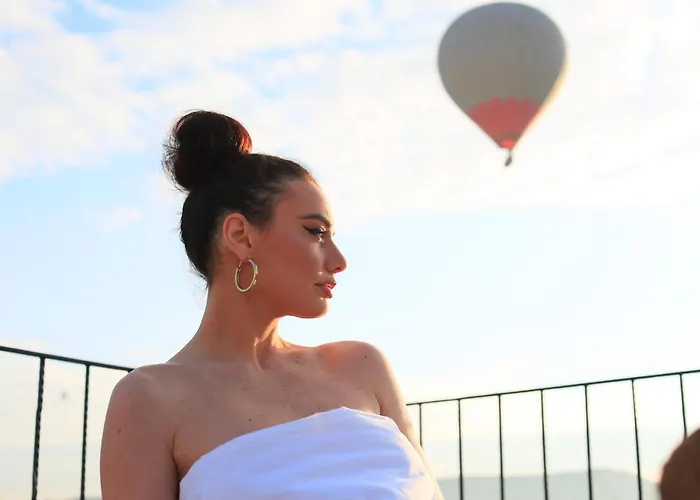 Ξενοδοχείο Palace Cave 2*