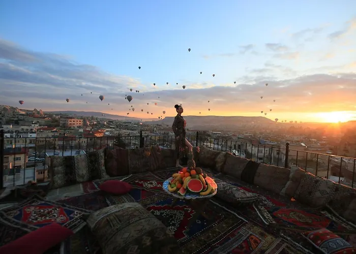 Palace Cave 호텔 2*